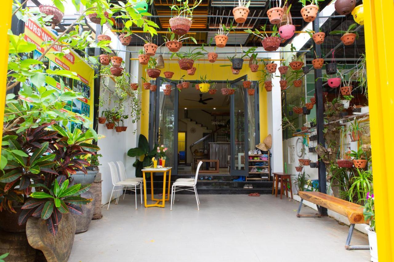 Coral Riverside Homestay & Hostel Hoi An Exterior foto