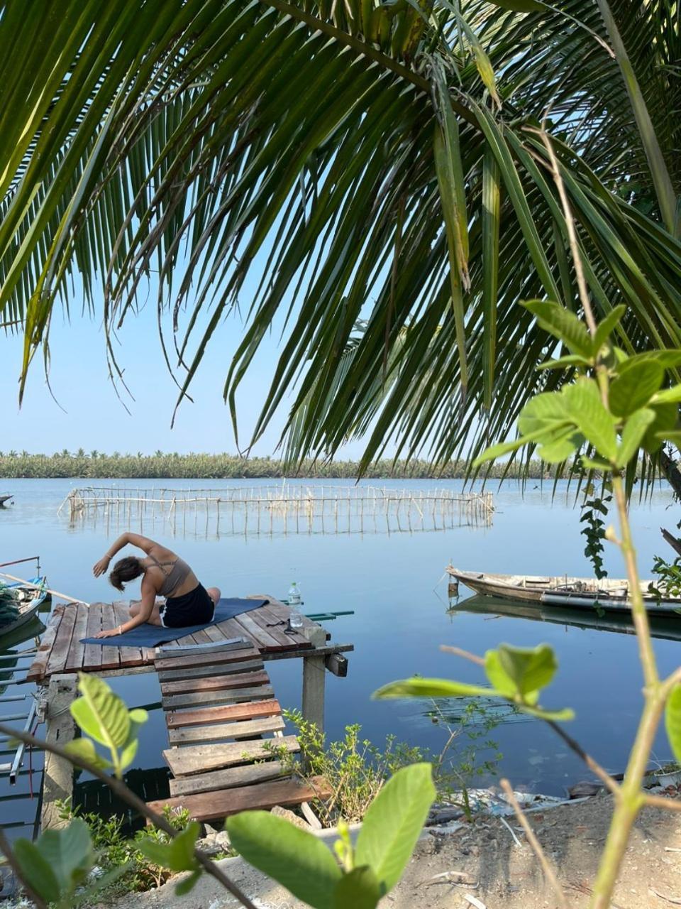 Coral Riverside Homestay & Hostel Hoi An Exterior foto