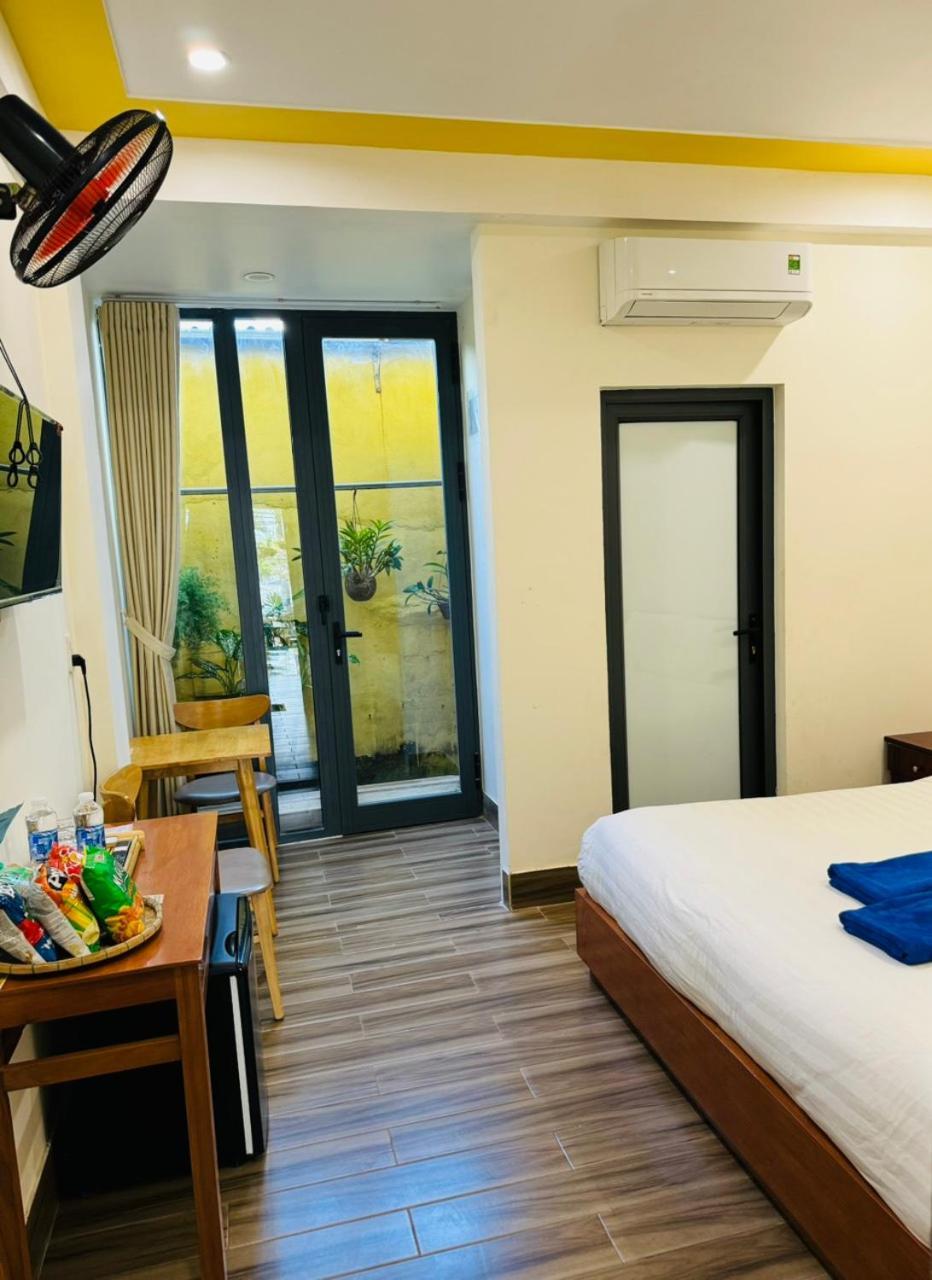 Coral Riverside Homestay & Hostel Hoi An Exterior foto