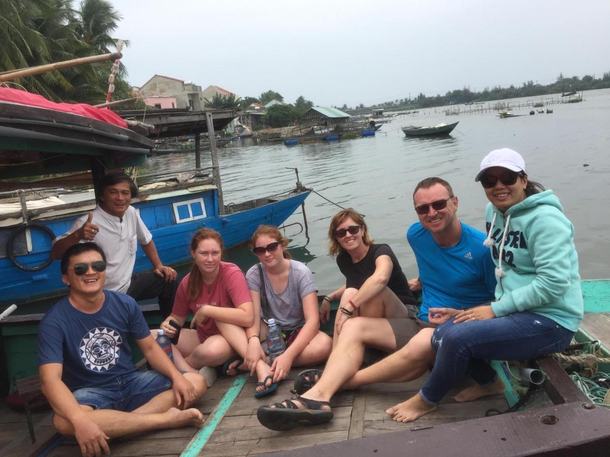 Coral Riverside Homestay & Hostel Hoi An Exterior foto