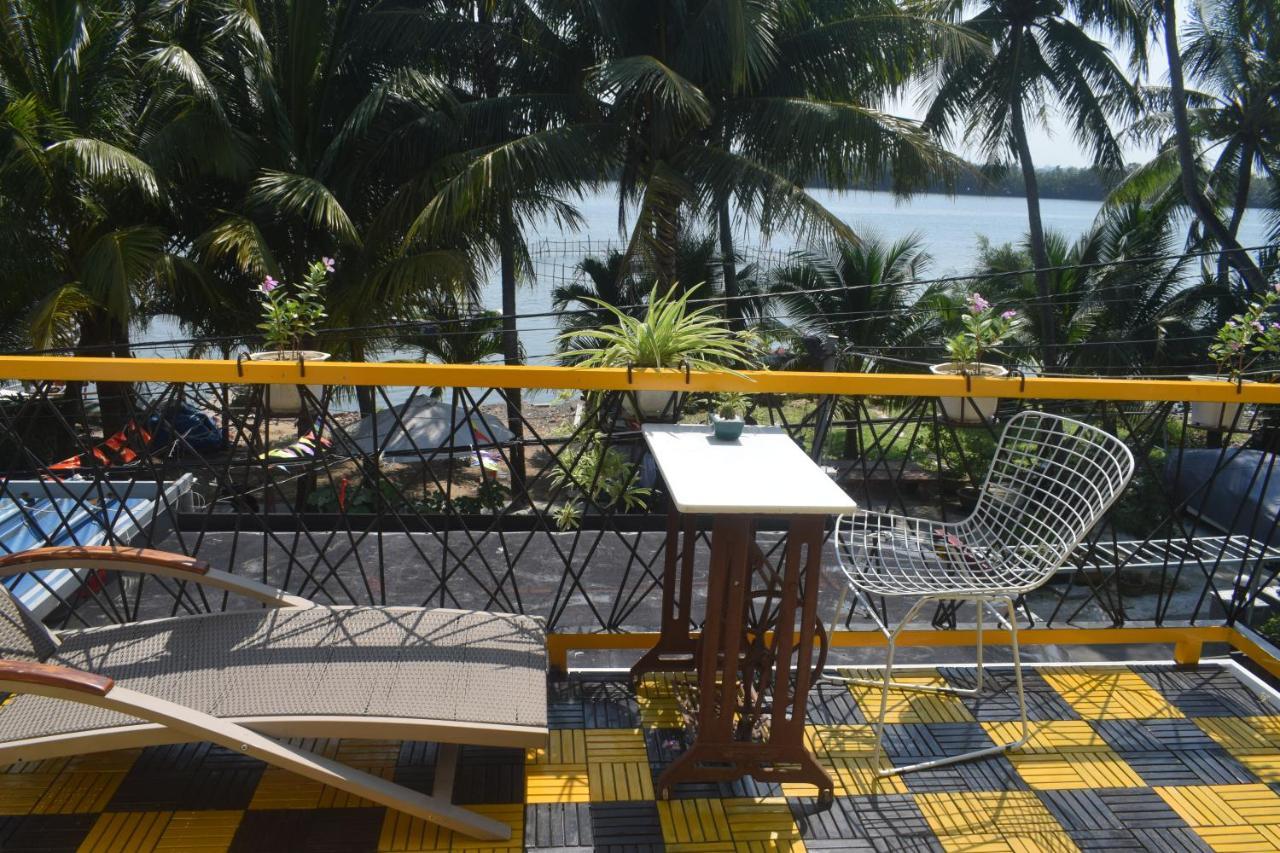 Coral Riverside Homestay & Hostel Hoi An Exterior foto